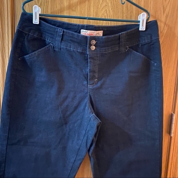 Just My Size Pants - JMS Shorts Stretch‎ Classic Capri Women’s  Size 18W Blue Jeans